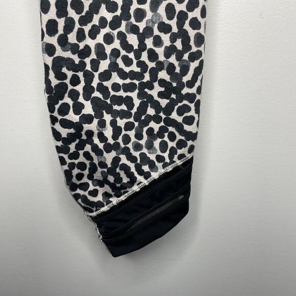 LULULEMON Womens High Times Mesh Wrap Pants Tan Polka-Dot Print Leggings Sz 4 - Picture 3 of 5